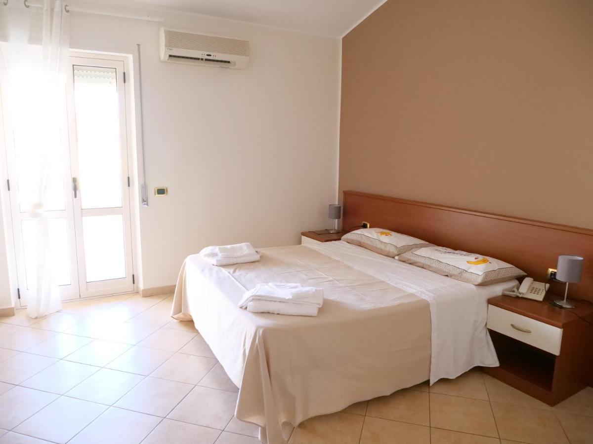 Grand Hostel Calabria Pietrapaola Экстерьер фото