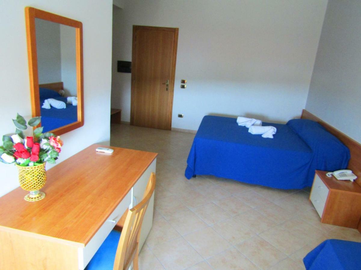 Grand Hostel Calabria Pietrapaola Экстерьер фото